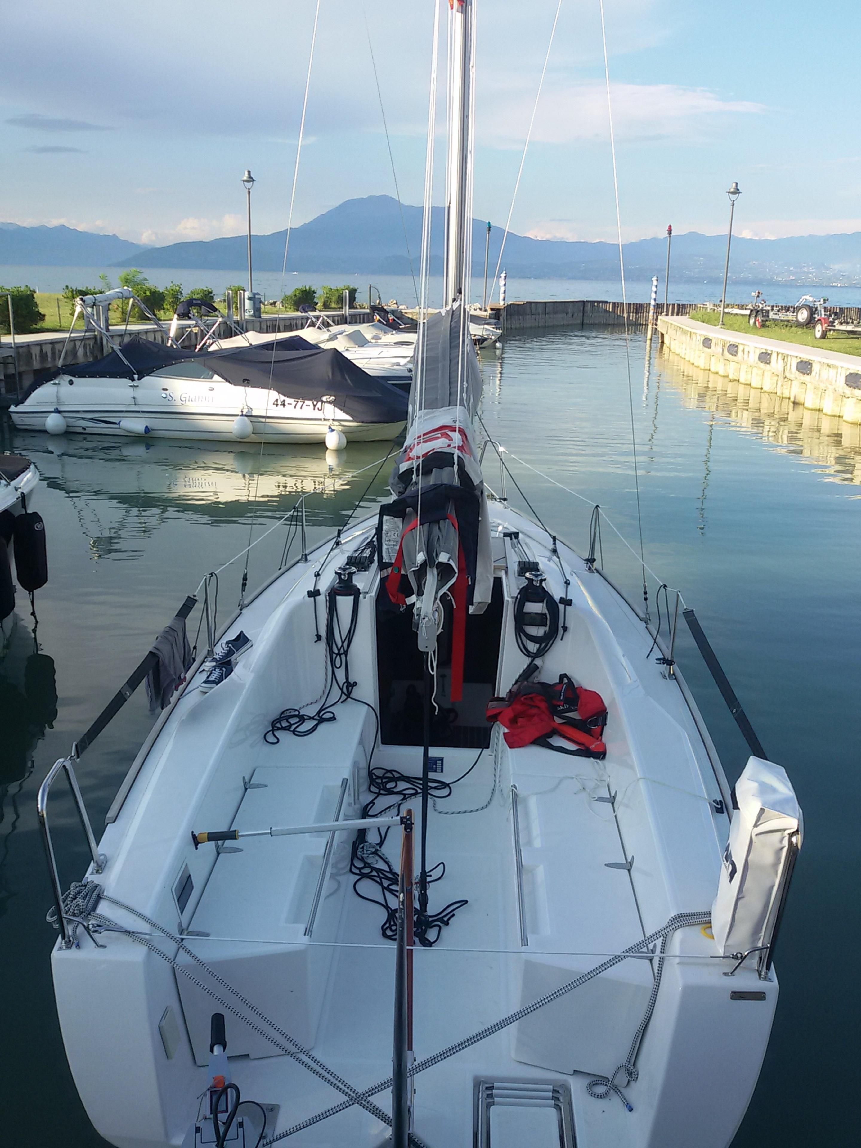 Yachting Hotel Mistral Sirmione Exterior foto